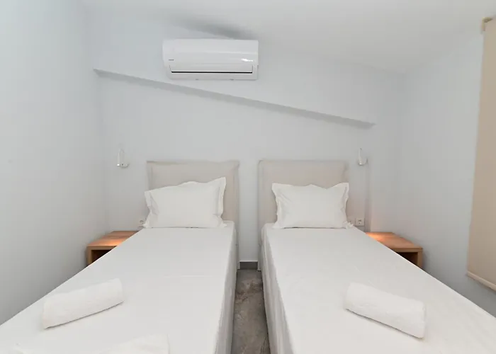 Agios Nikolaos Villas 펜션 *