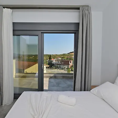 Agios Nikolaos Villas *