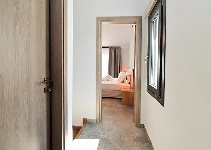 Agios Nikolaos Villas Hébergement de vacances *