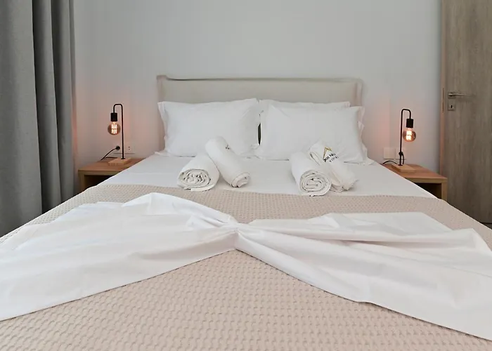 Agios Nikolaos Villas *