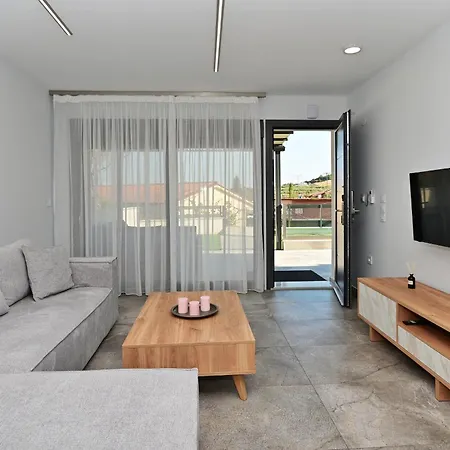 Agios Nikolaos Villas