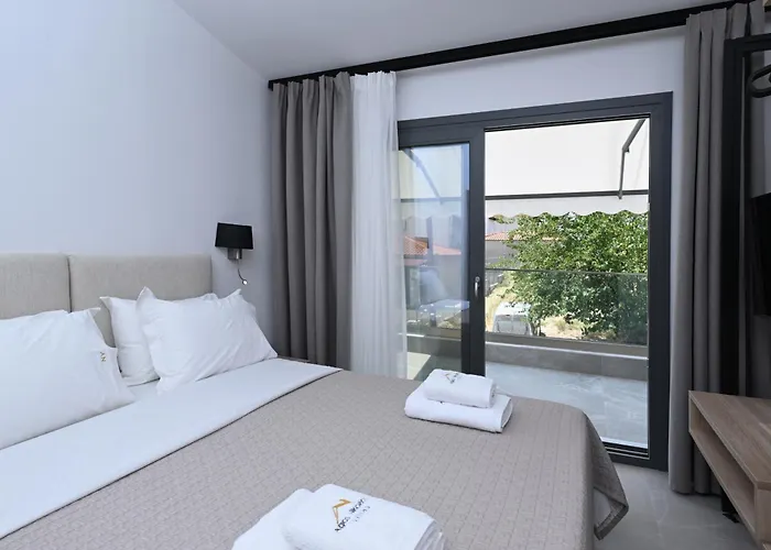 Agios Nikolaos Villas *